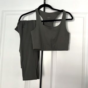 Girlfriend Collective Compressive Pocket Legging and Paloma Racerback Bra Thyme